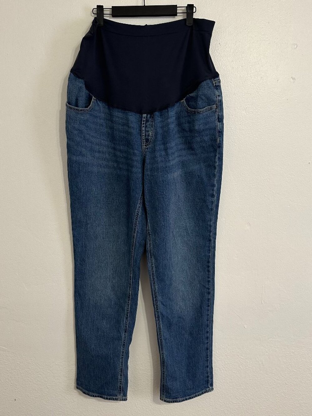 Old Navy Maternity Boyfriend Full Panel Jeans Size 18